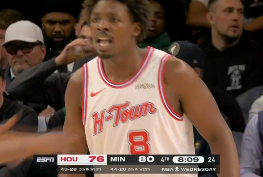 泰特关键三分助力火箭稳住分差 伤病应对策略初