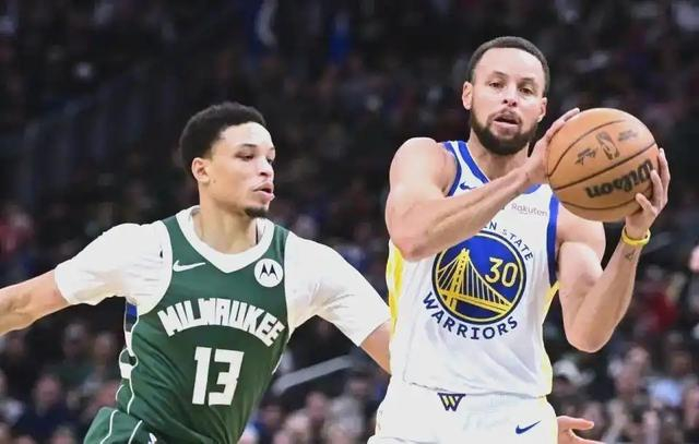 密尔沃基雄鹿小将罗林斯逆袭成关键战力