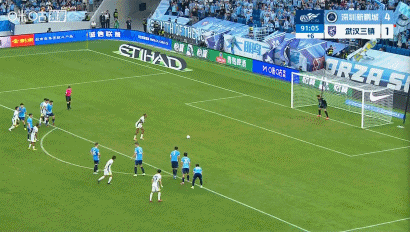 深圳新鹏城5-2大胜武汉三镇，韦斯利、本科维奇