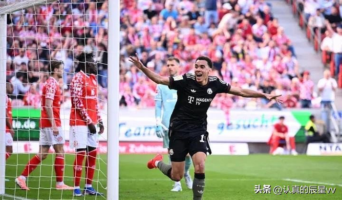 拜仁慕尼黑德甲三球逆转美因茨 创造历史纪录